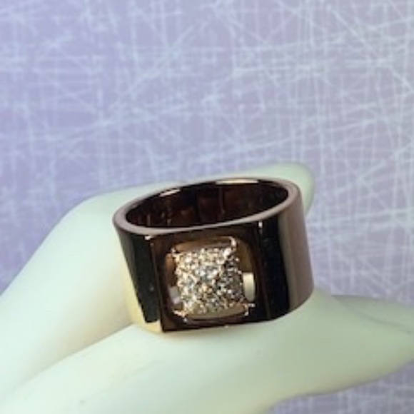 Swarovski Rose Gold Tactic Ring - Picture 14 of 16
